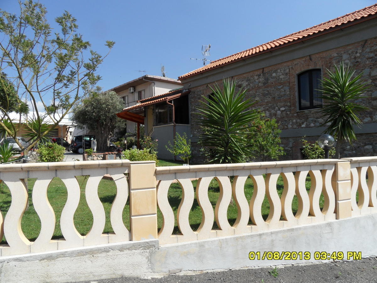 Bed&Breakfast Garrupa Marcellinara Bagian luar foto